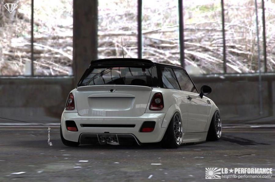  Mini Cooper by Liberty Walk 2015 года  (фото 2 из 4)